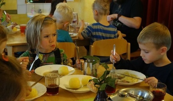 Für gesunde Kinder: Modernisierung Küche im Kinderhaus krea(k)tiv