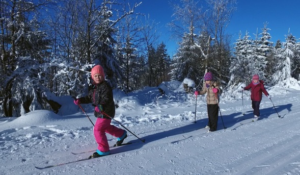 Schnee- und Langlaufskiwelt für Kinder - Skitty World Nordic