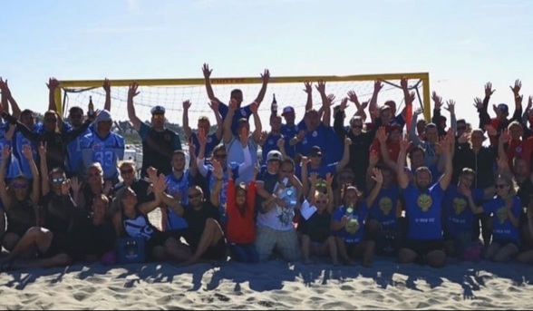 Völkerballmeisterschaft am Strand zu Gunsten der Kinderkrebshilfe