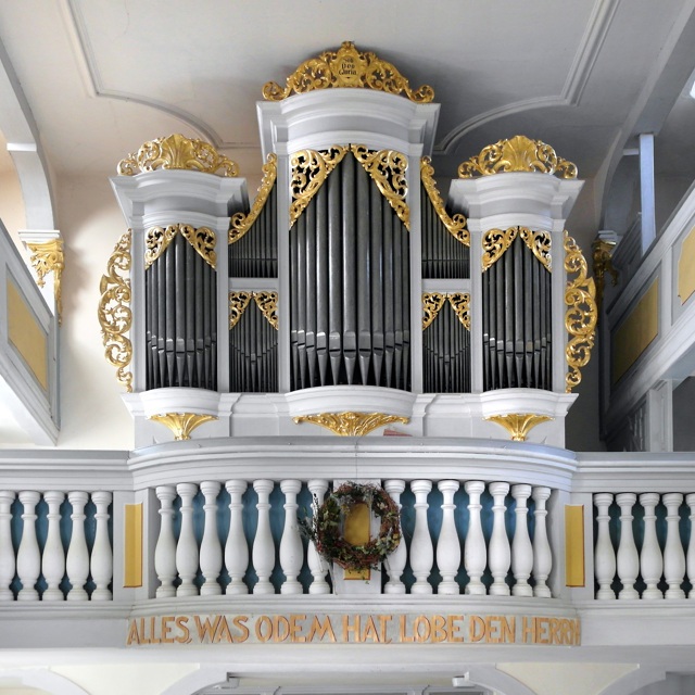 Führung durch die Kirche Reinhardtsgrimma mit Orgelkonzert