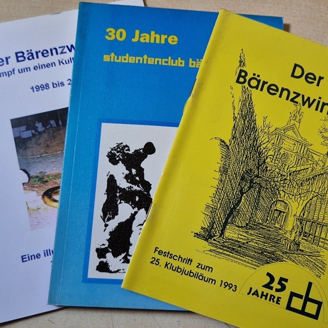 Historische Bücher / Broschüren Bärenzwinger