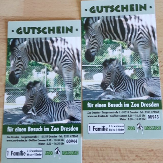 Gutschein für einen Besuch im Zoo Dresden für eine Familie